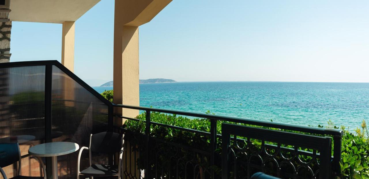 לימנאס Hotel Villa Nisteri מראה חיצוני תמונה